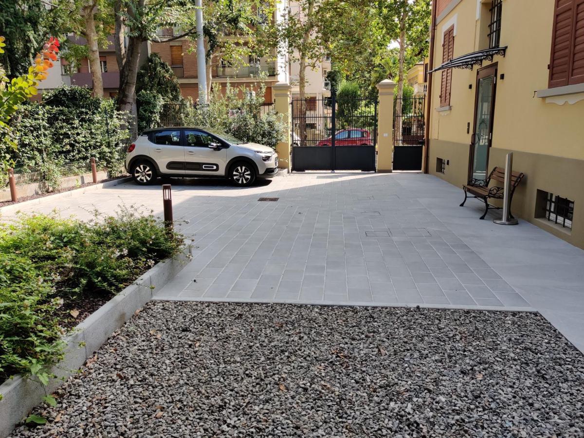 Готель La Bella Modena Centro Екстер'єр фото