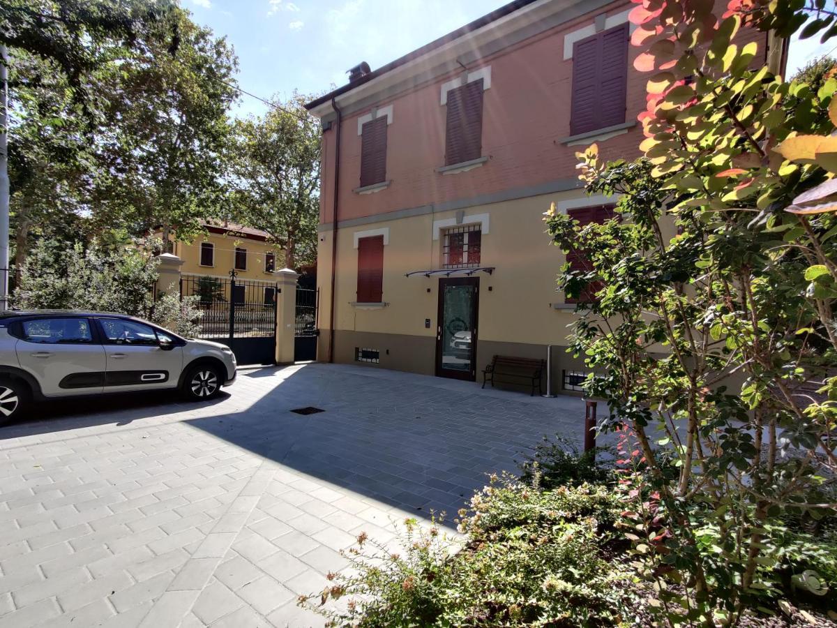Готель La Bella Modena Centro Екстер'єр фото